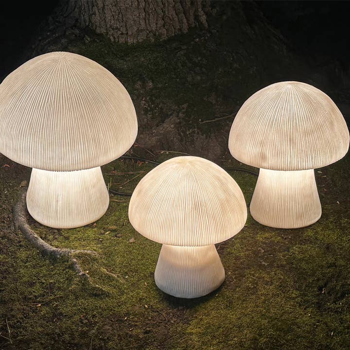 Modern Eastern by Contrast Inc. - Wholesale Outdoor/Lawn Light - Small OUTDOOR Sandstone Mushroom Lamp7