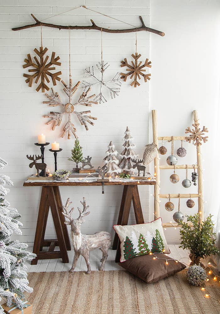 A&B Home Group Inc. - Wholesale Ornament - D4" Ball - Brown/White5