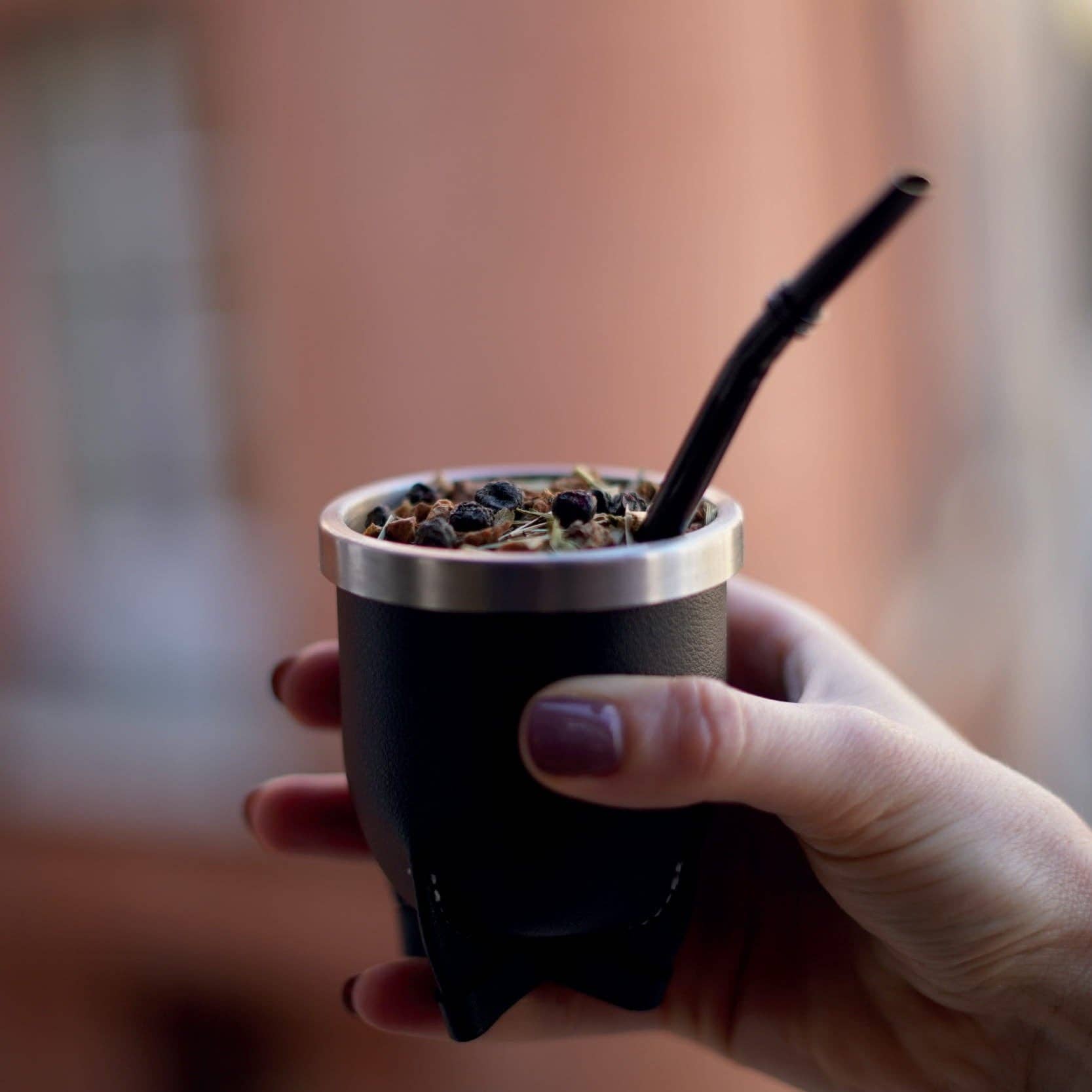 Biomate - Wholesale Coffee Mug - Matero calabash kit in black faux leather and bombilla (200ml)1