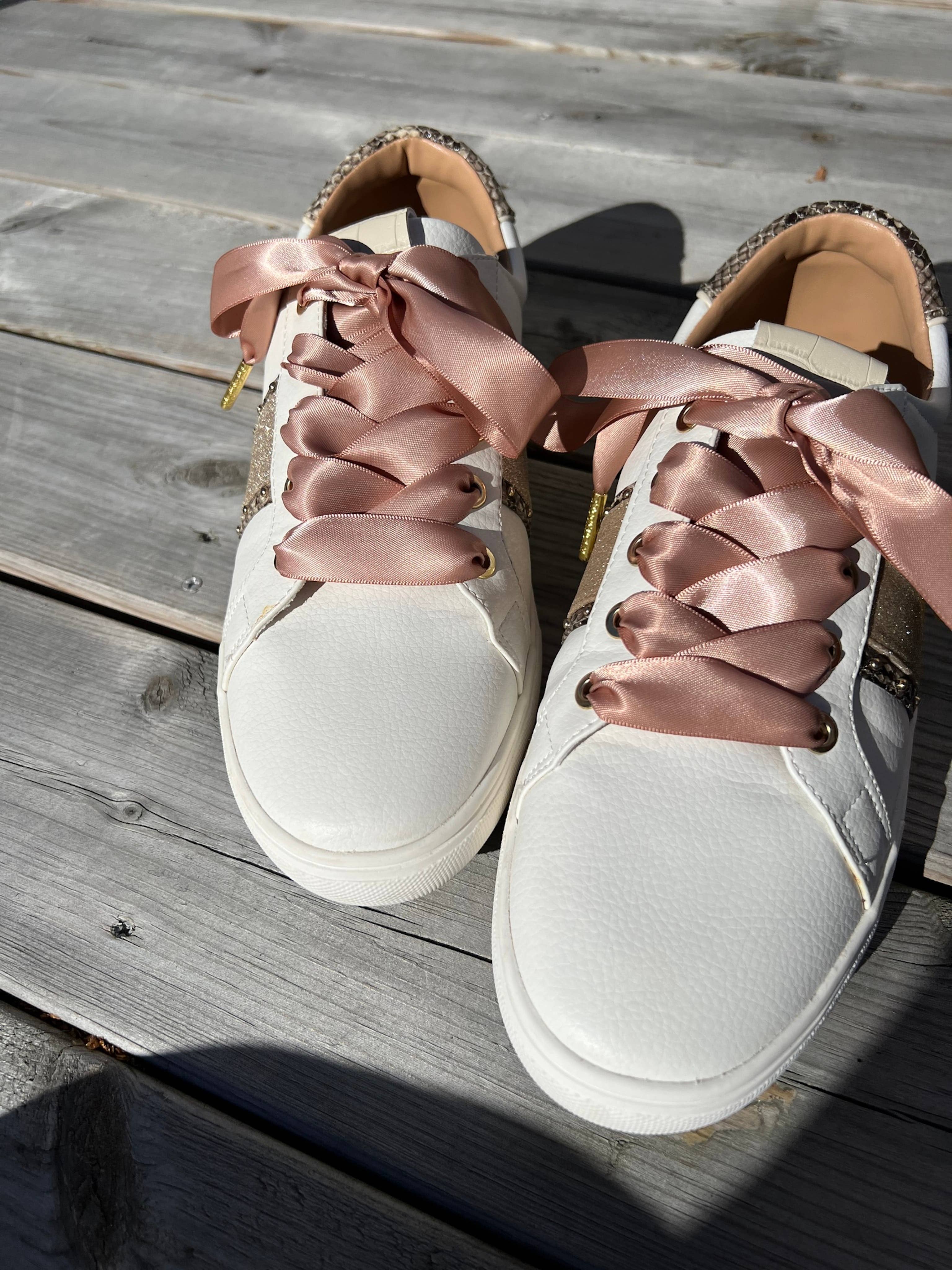 The Shoelace Brand - Vente Lacet – unisexe - Natur Silk – Lacets larges en satin couleur naturelle élégante1