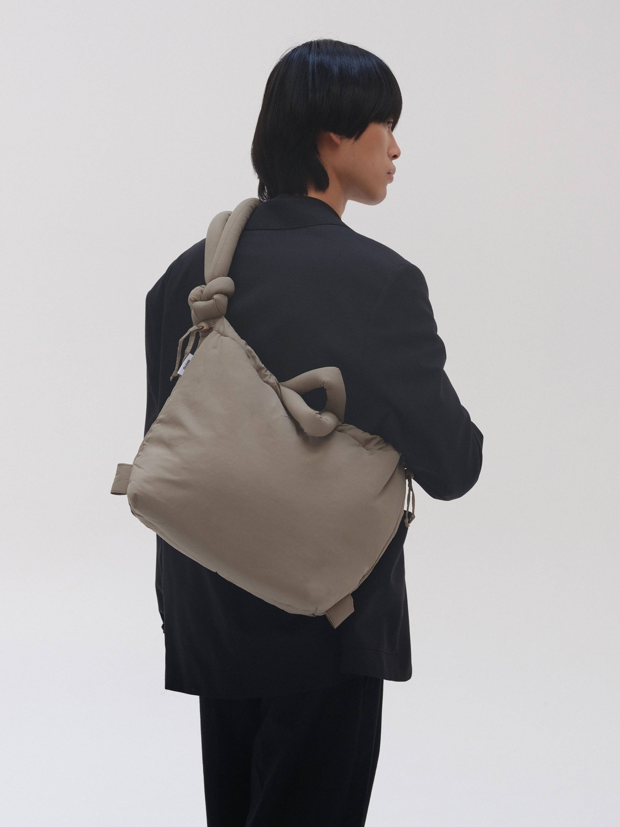Ölend Backpacks - Wholesale Shoulder Bag - Women's - Ona Soft Bag100