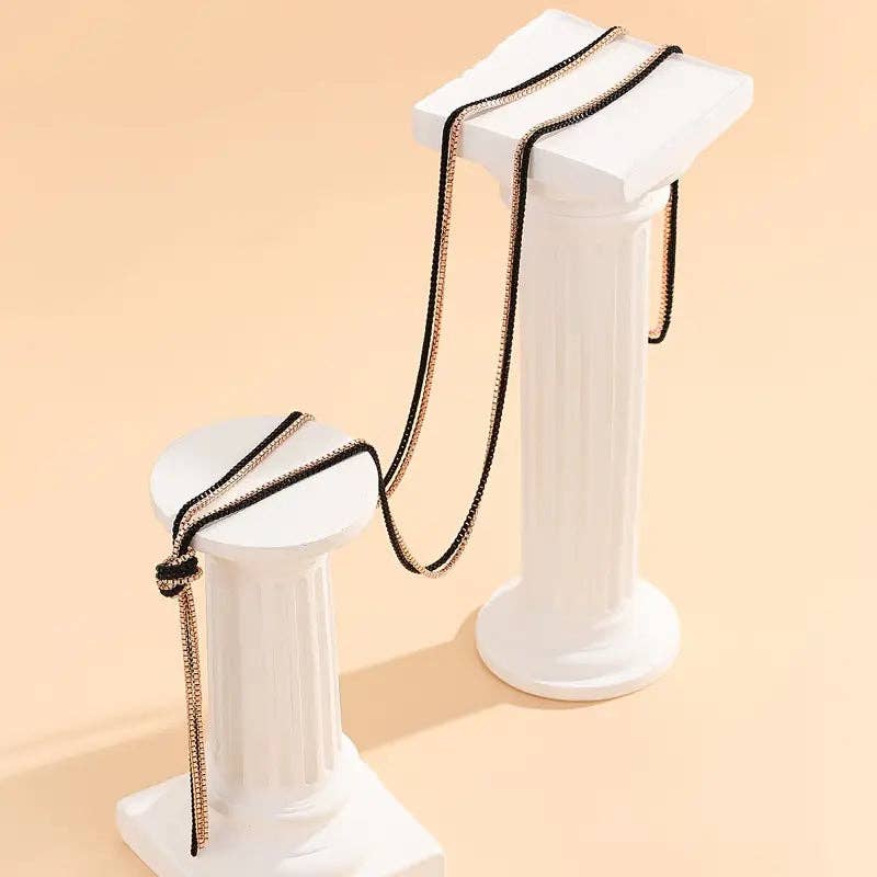 Huis Van Merken - Wholesale Y-Neck/Lariat Necklace - Black Rose Necklace - Long Chain Fashion Jewelry2