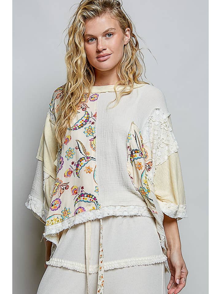 Pol Clothing - Wholesale Blouse - Women's - Round Neck Double Gauze Floral Woven Top12