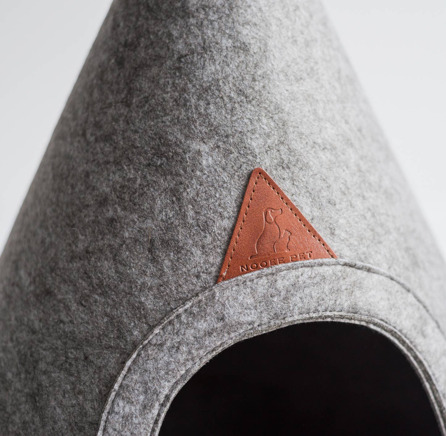 Nooee pet - Wholesale Pet Cave - Cat/Dog - Nooee Pet Molly Cave – Size XL Gray Cave for Travel & Home1