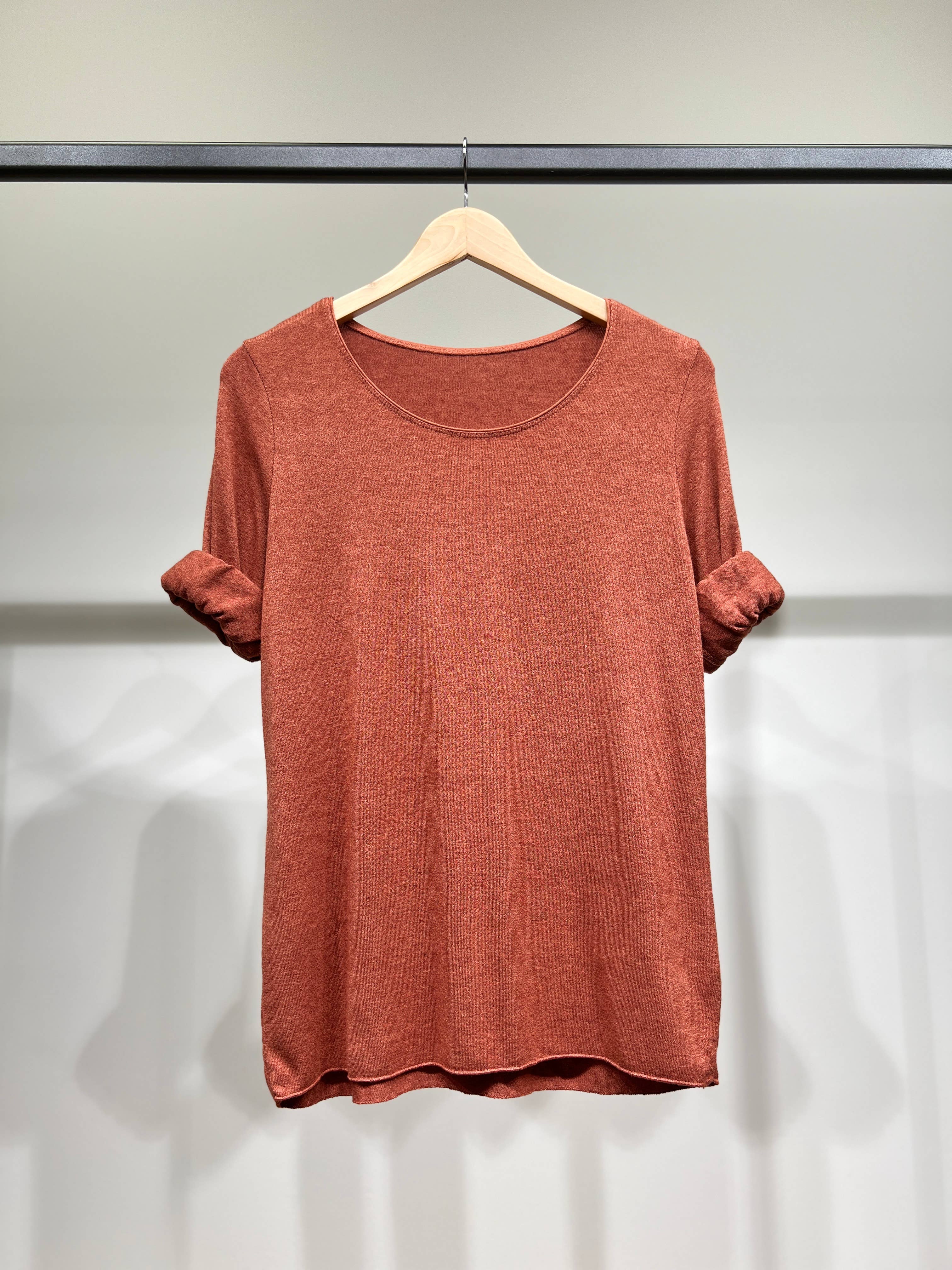 L'Emotion - Wholesale T-Shirt - Women's - Long Sleeve Round Neck T-Shirt 30% Wool 30% Angora1