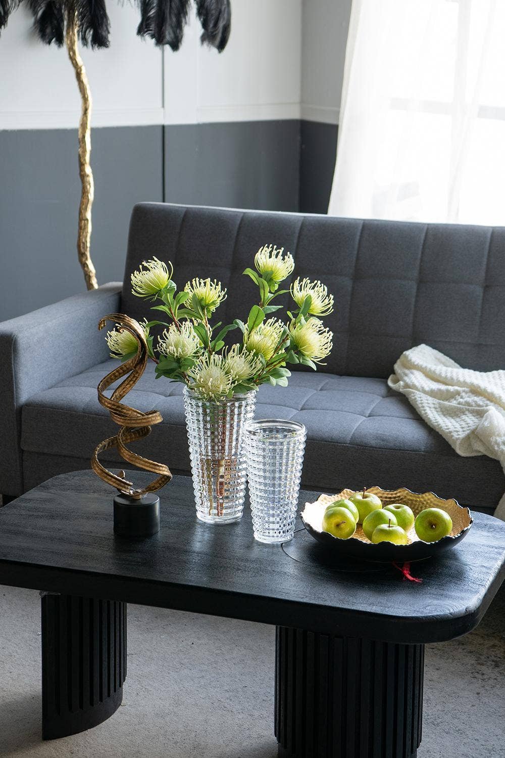 A&B Home Group Inc. - Vente Vases - Vase rond en verre transparent D5x9" avec design nervuré 12PC/CTN4