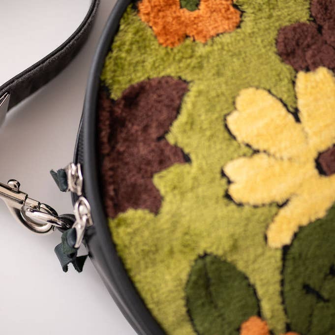 Crystalyn Kae Accessories - Venta al por mayor Bandolera - Mujer - Circle Bag - Bandolera redonda de tela vintage5