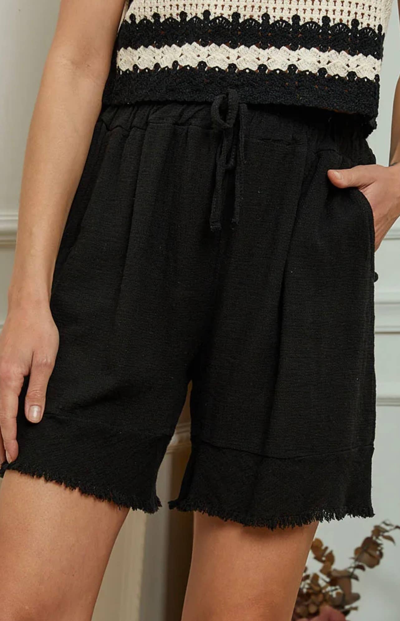 LÉA & LUC - Wholesale Shorts - Women's - Shorts in 50% cotton 50% linen REF. 100789