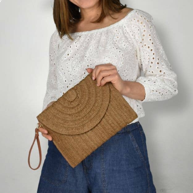 THSB1038: Braun: Umschlaggewebte Umhängetasche für den Großhandel von Taylor Hill Scarves & Co