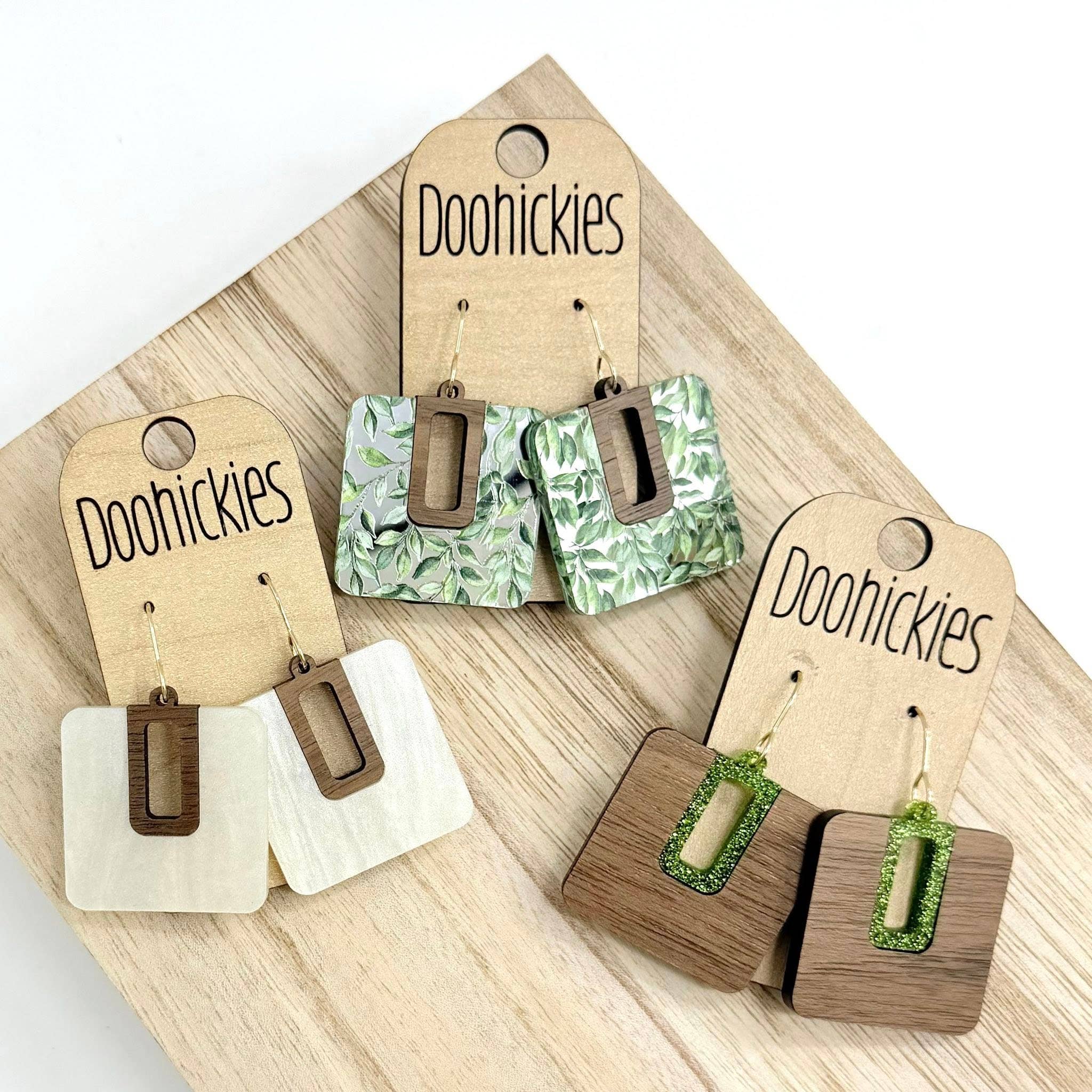 Doohickies - Wholesale Hangende/ronde oorbellen - Fall-la-la-la Bellas - Herfst Acryl Oorbellen2
