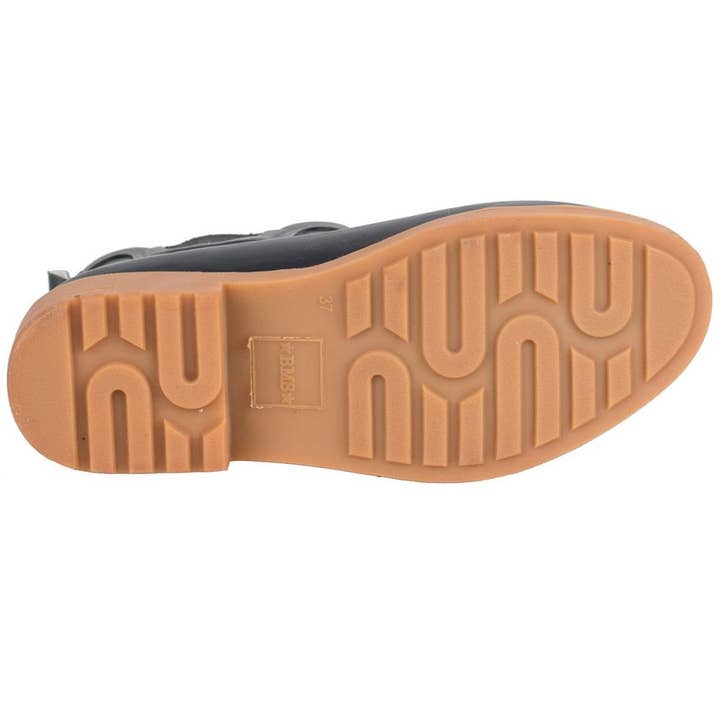 black women's natural rubber chelsea boots for wholesale on Faire3