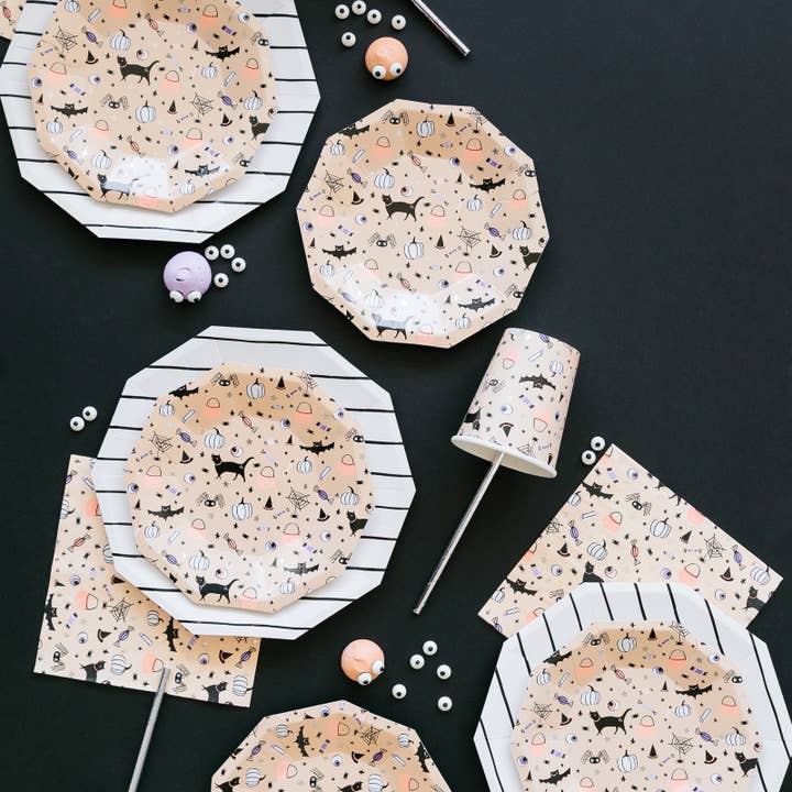 Jollity & Co. + Daydream Society - Wholesale Disposable Plate - Hocus Pocus Small Plates - 8 Pk.4