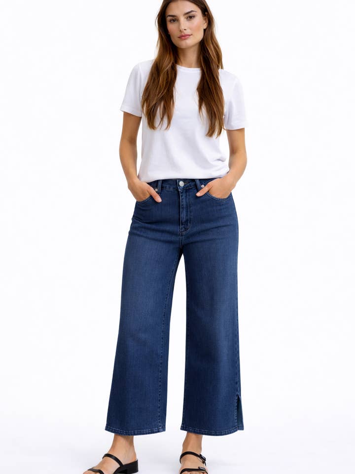 Angela Fit Premium Jambe Large pour la vente par Carreli Jeans