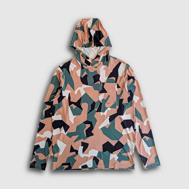 Carson Sun Hoodie - Camo Nordique Tan pour la vente par FaultLine395