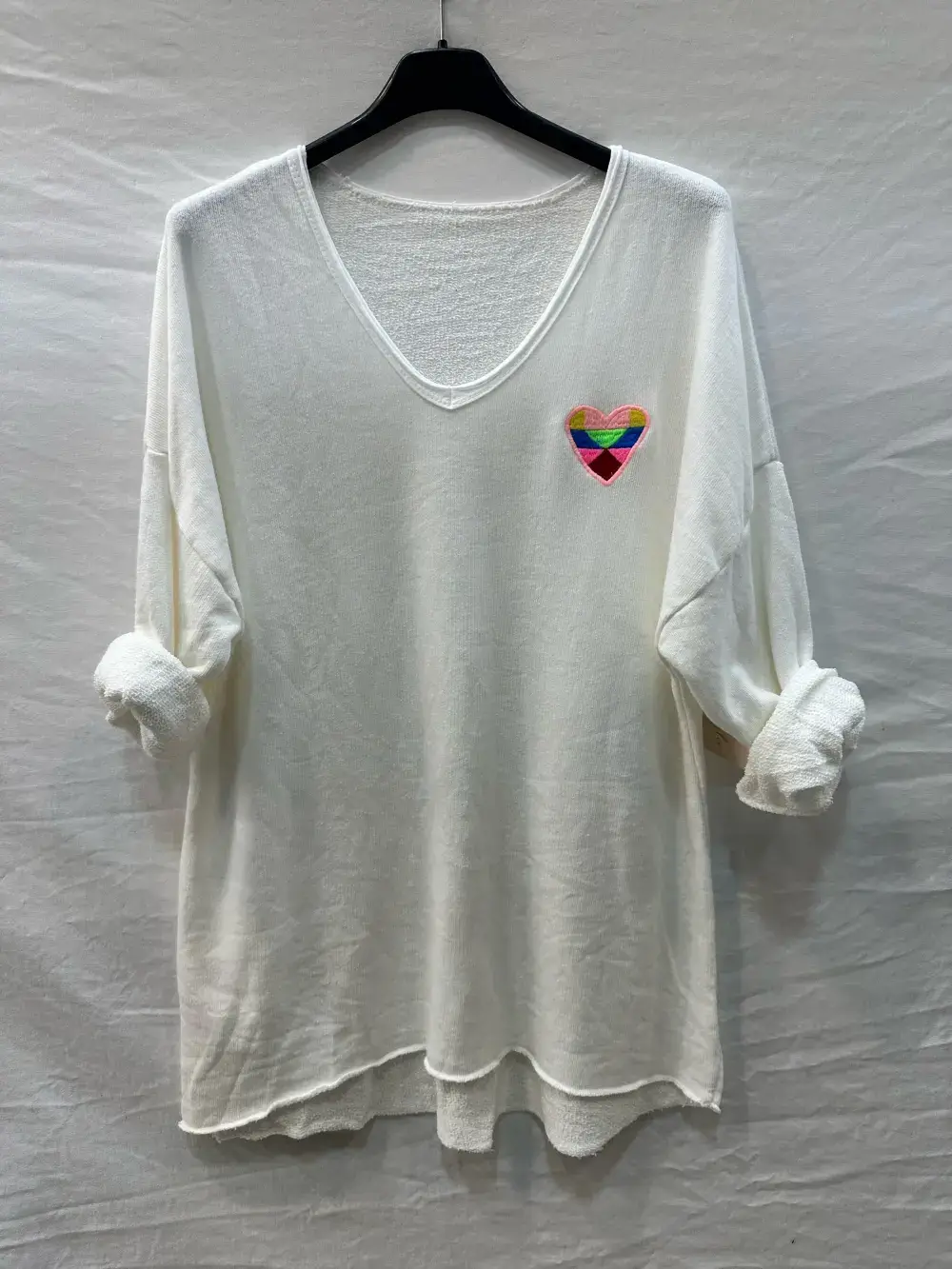 Mimi & Gogo - Wholesale Sweatshirt - Women's - Embroidered heart sweatshirt in multiple colors @5105_SweatMultiCoeu0