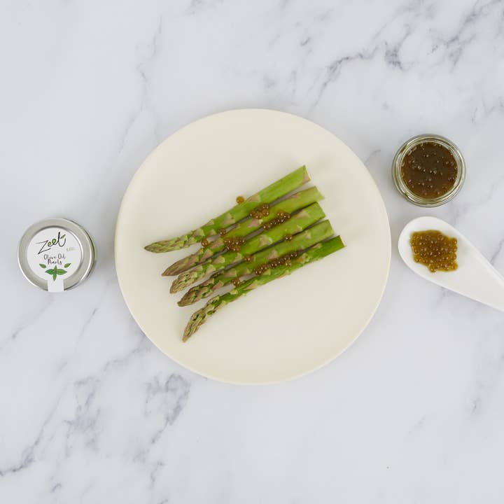 ZEET - Wholesale Olive oil - BASIL EXTRA VIRGIN OLIVE OIL PEARLS 50G7