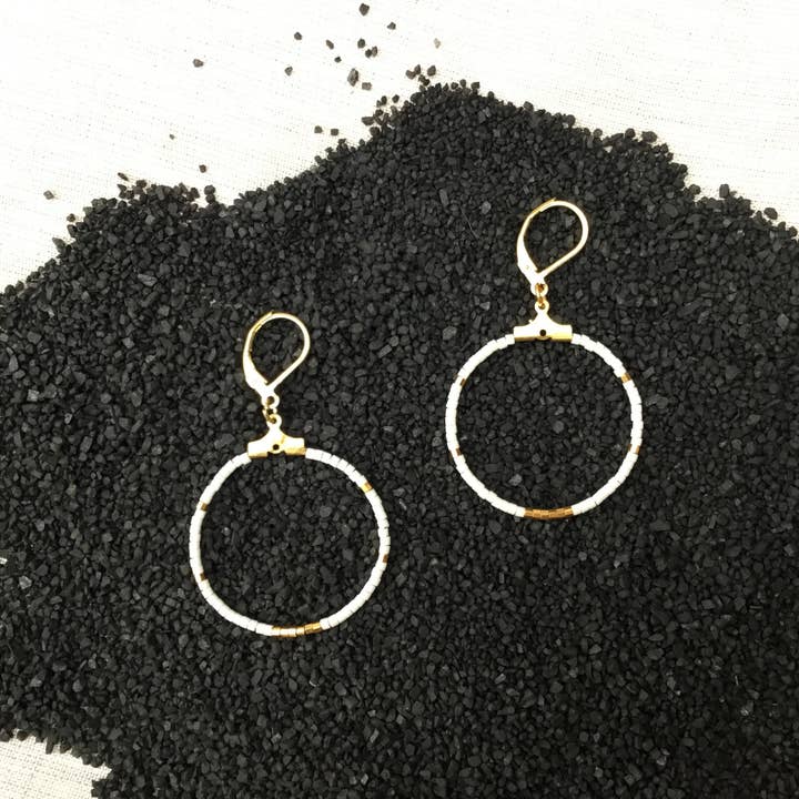 Ayana (lille) -mat creme/guld for engroshandel hos Soul Rebel