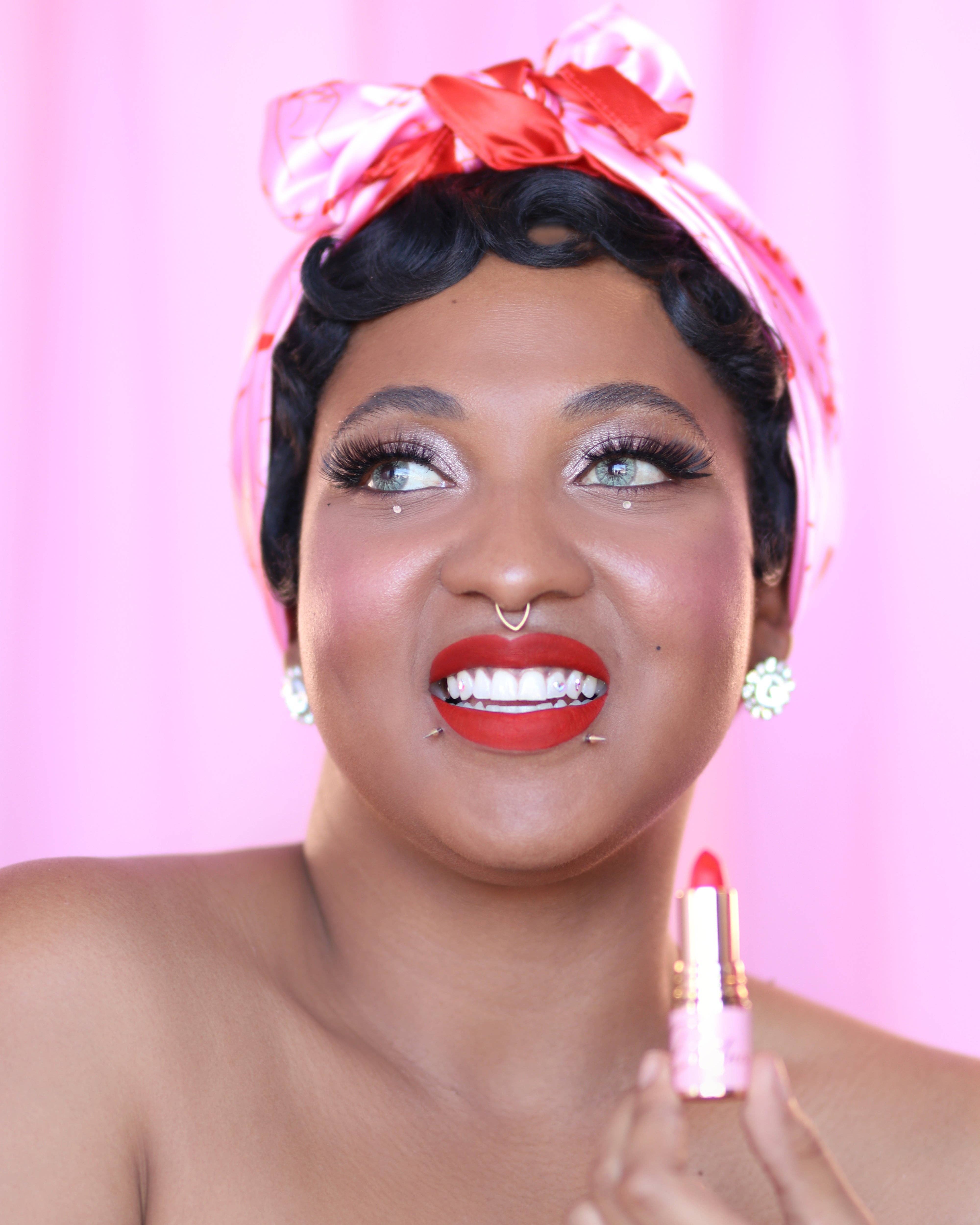 Dafna Beauty - Vendita all'ingrosso Rossetti - Vintage Starlet - Rossetto opaco a lunga durata5