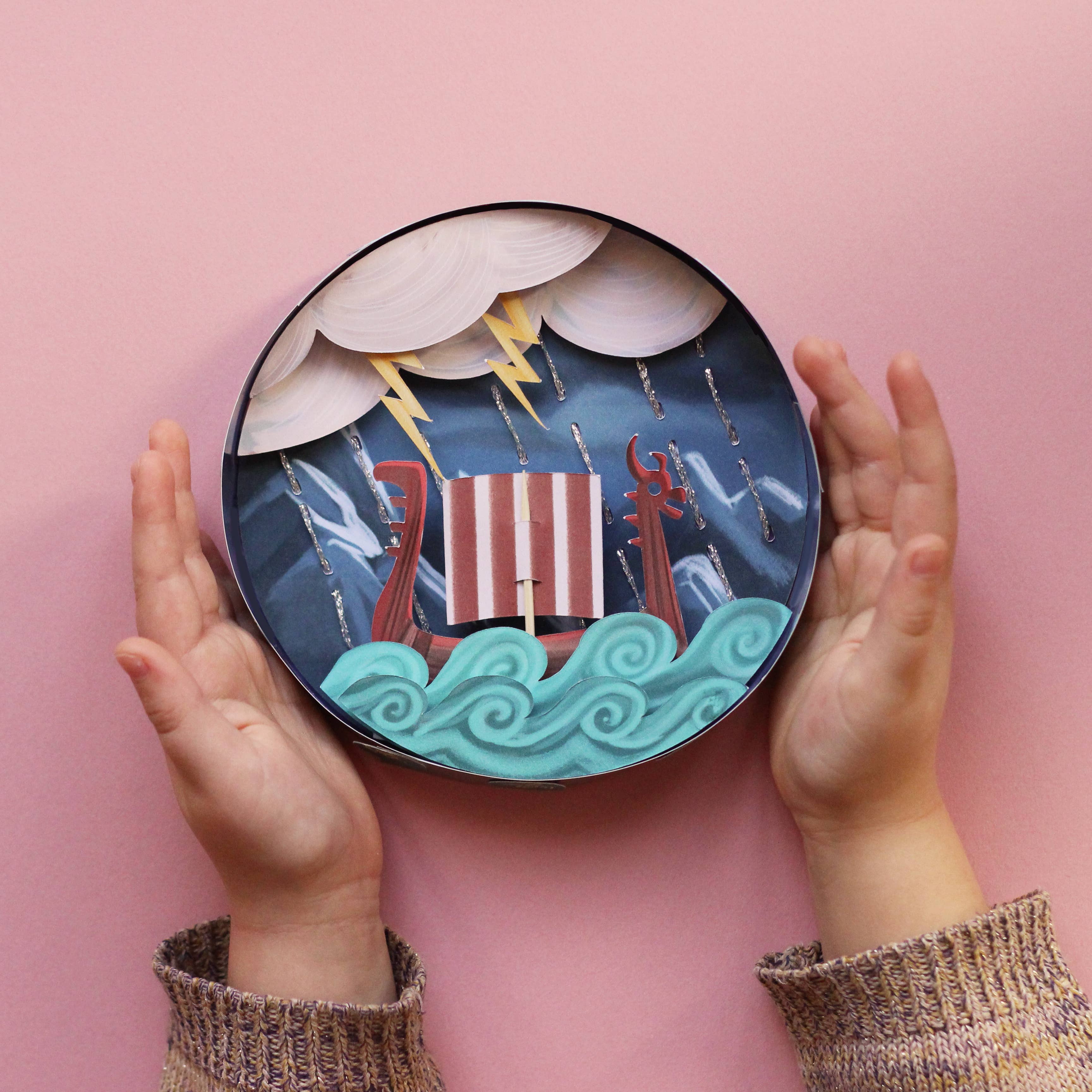 L'Atelier Imaginaire - Wholesale DIY Craft Kit - Kids - Viking decor DIY kit - children's crafts6