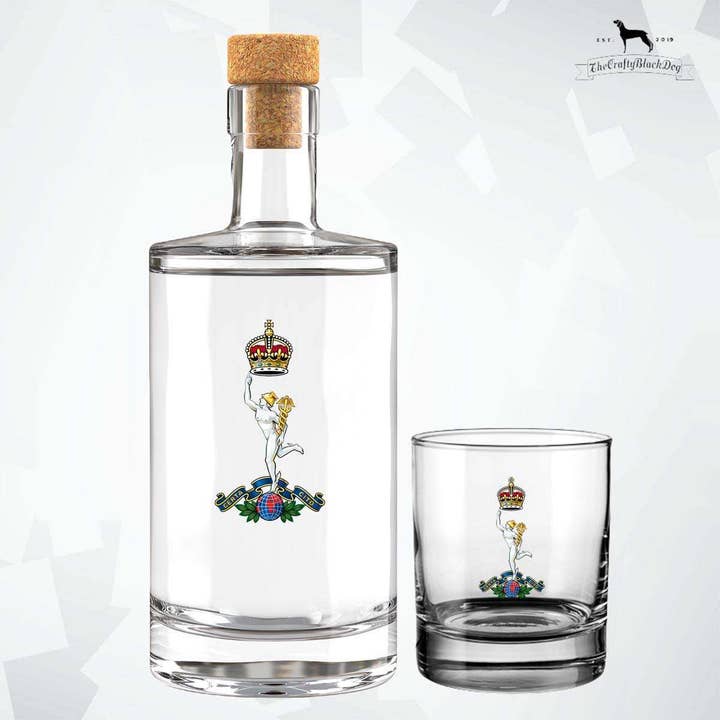 Kungliga signalskåren - Fyll din egen spritflaska (Nya kungens krona) för wholesale av Thecraftyblackdog
