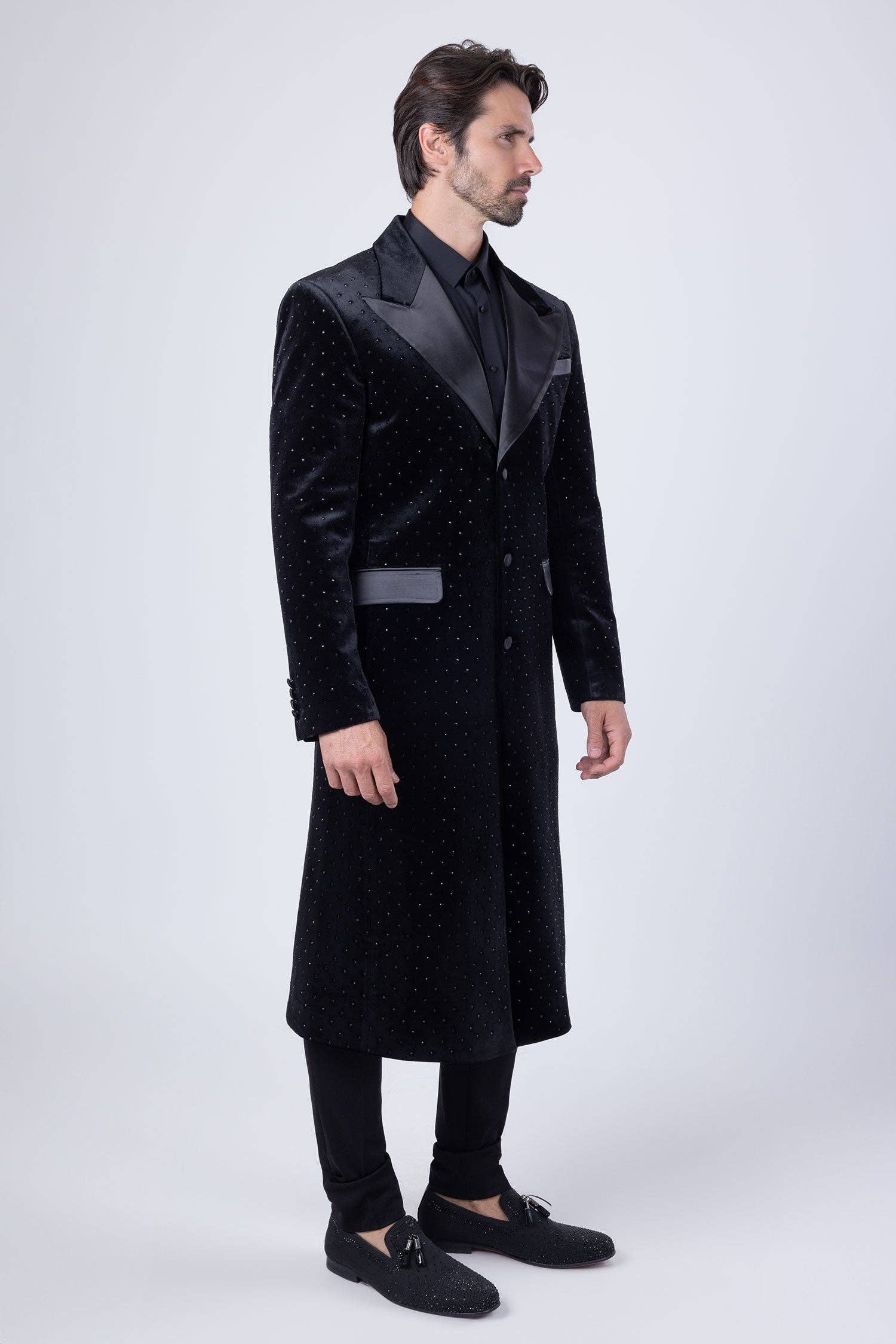 BARABAS - Wholesale Coat - Men's - Men's Rhinestone Velvet Peak Lapel Long Coat 4LBL4911