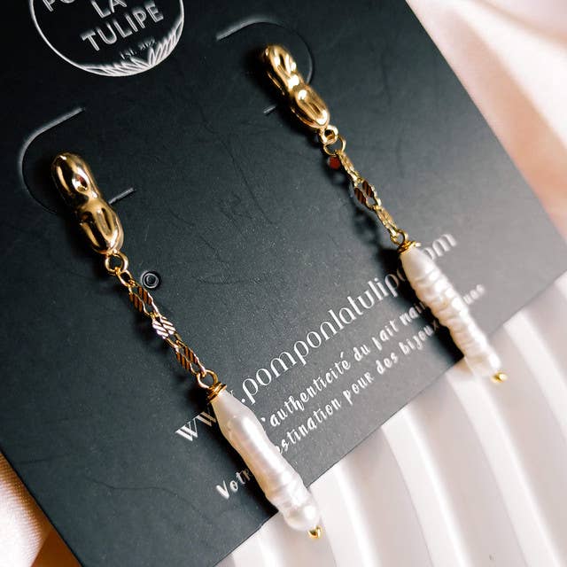 Pompon La Tulipe - Wholesale Dangle Earrings - Zucchini Baroque Pearl Drop Earrings1