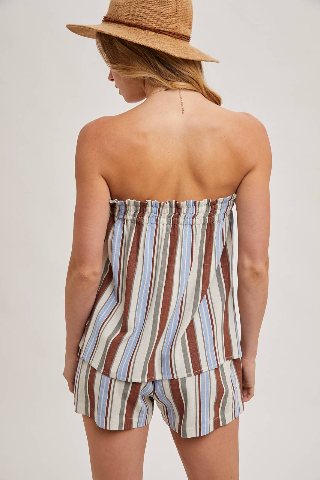 Bluivy - Vente Ensemble de vêtements d'intérieur – femme - ENSEMBLE HAUT SMOCKÉ SANS MANCHES À RAYURES CORFOU & SHORTS17