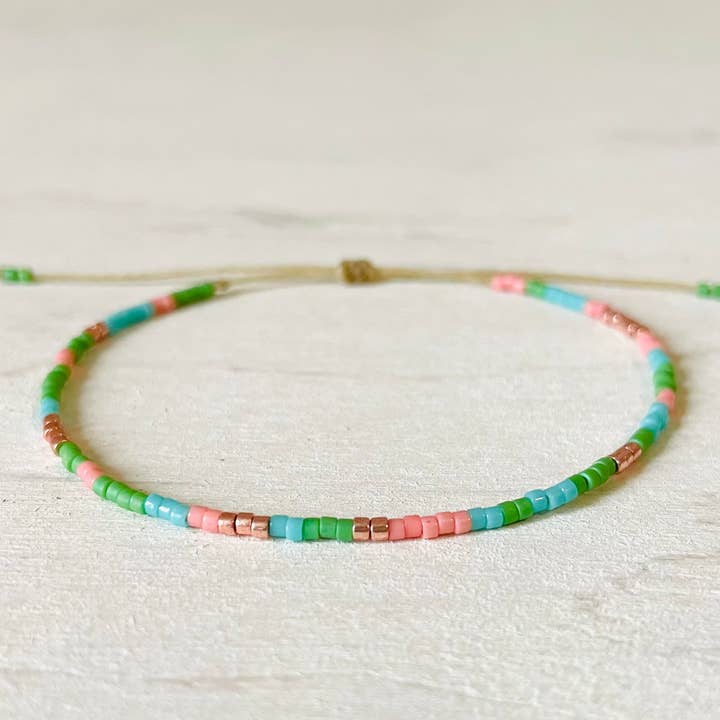 Justerbart armband med Miyuki-fröpärlor i nylon, Seed Bead 100 för wholesale av Atelline