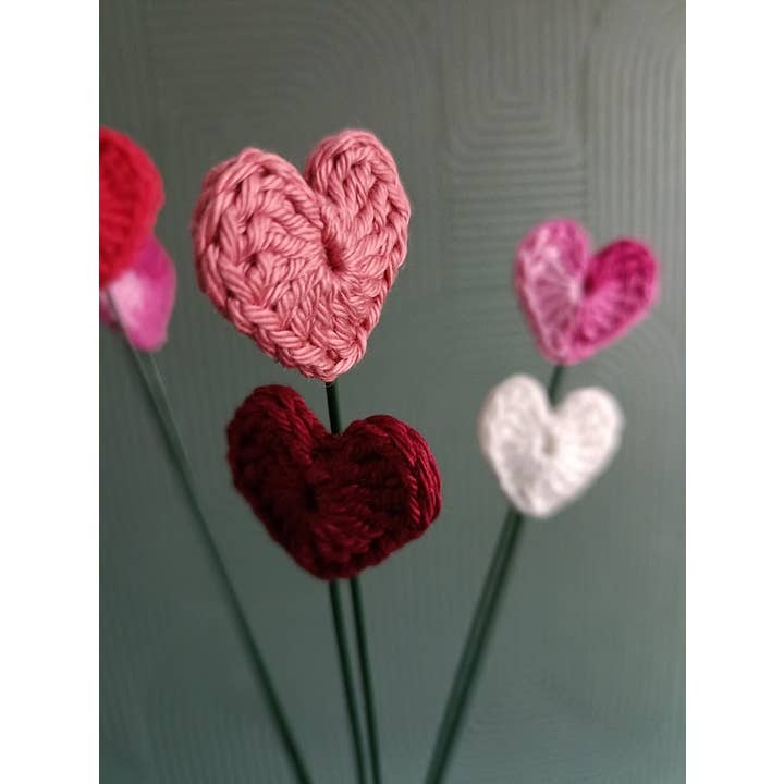 Knuffelsenzo - Wholesale Artificial Flowers - Heart, crocheted on a stick2
