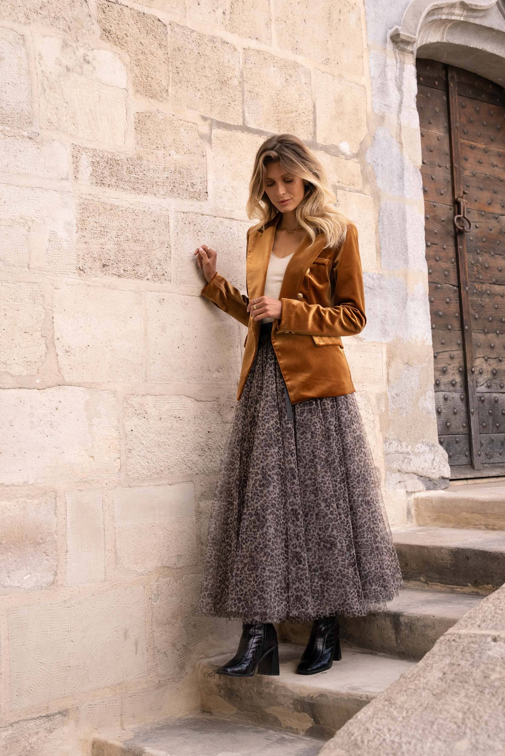 Attentif Paris - Venta al por mayor Chaqueta - Mujer - Chaqueta de terciopelo entallada con botones dorados dobles8