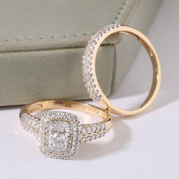 1ct TDW Diamond Halo Bridal Set in 14K Gold for Women for wholesale by De Couer New York