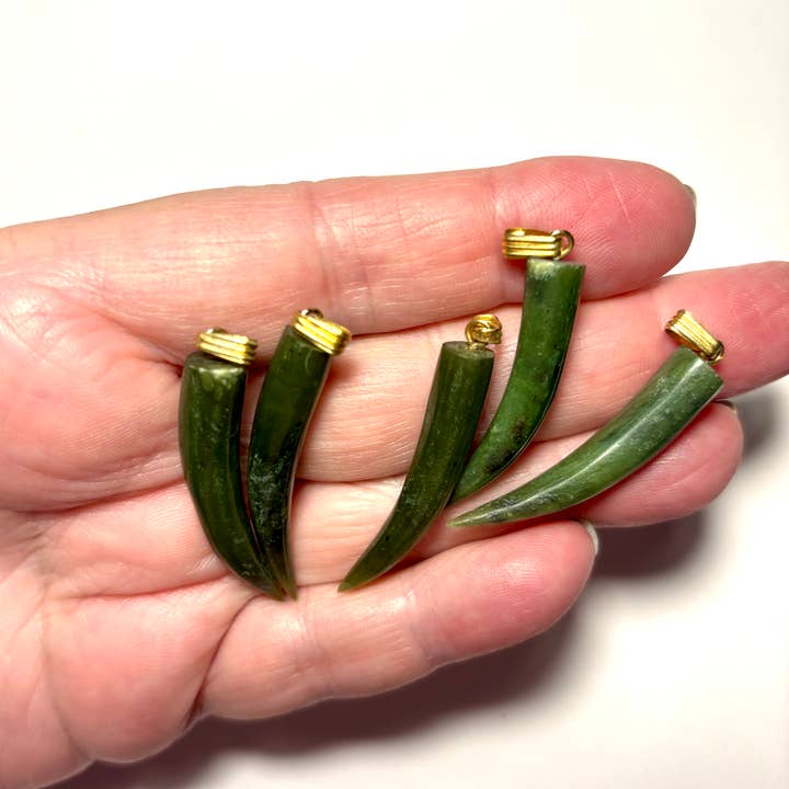 Whitestone Jewelry Co. – wholesale Individual charm/pendant – Vintage 1970s Green Jade Horn Good Luck Charm Pendant | 18K Gold-Plated Bail