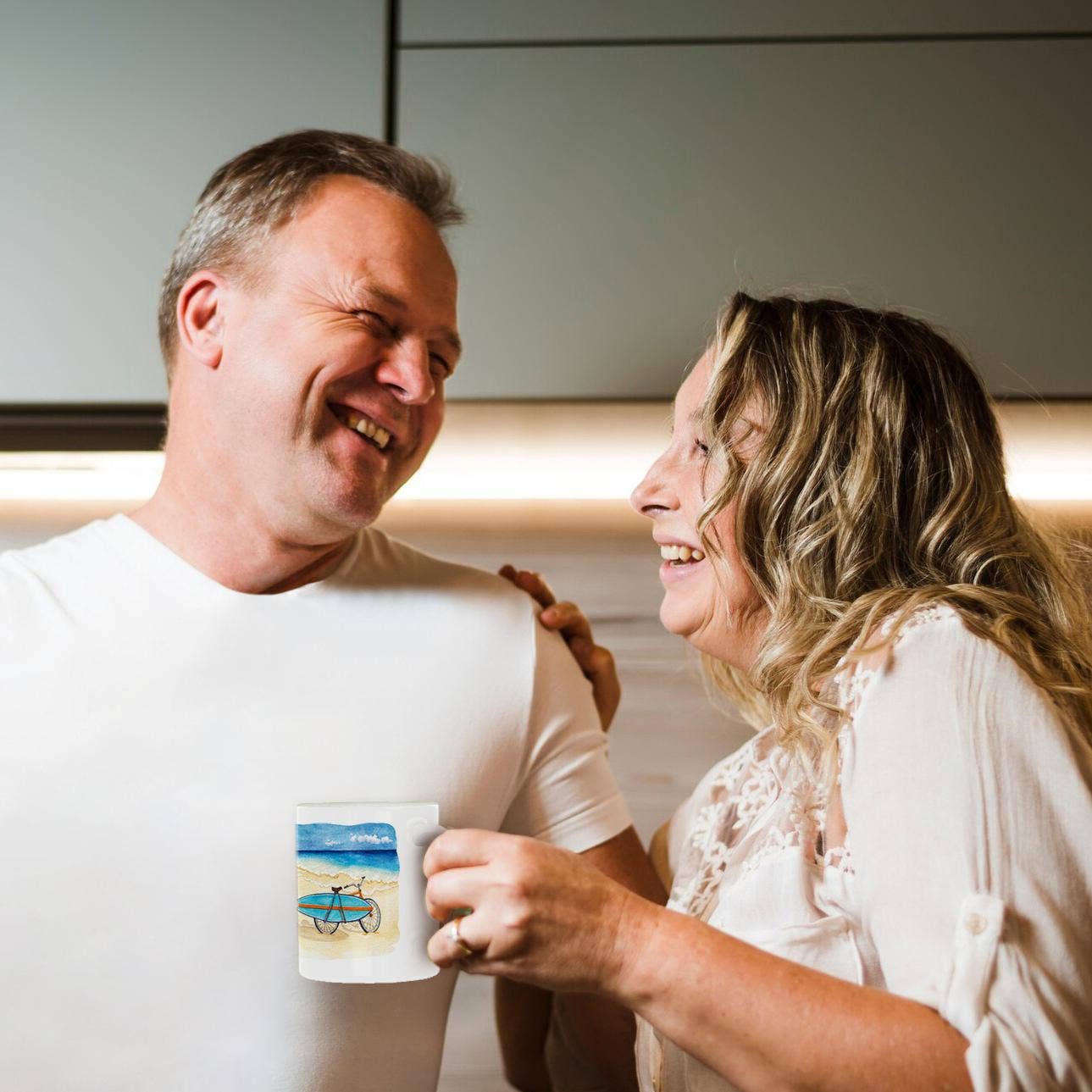 3dRose - Venta al por mayor Taza - 3dRose, Escena de Playa con una Bicicleta y Tabla de Surf, Taza10