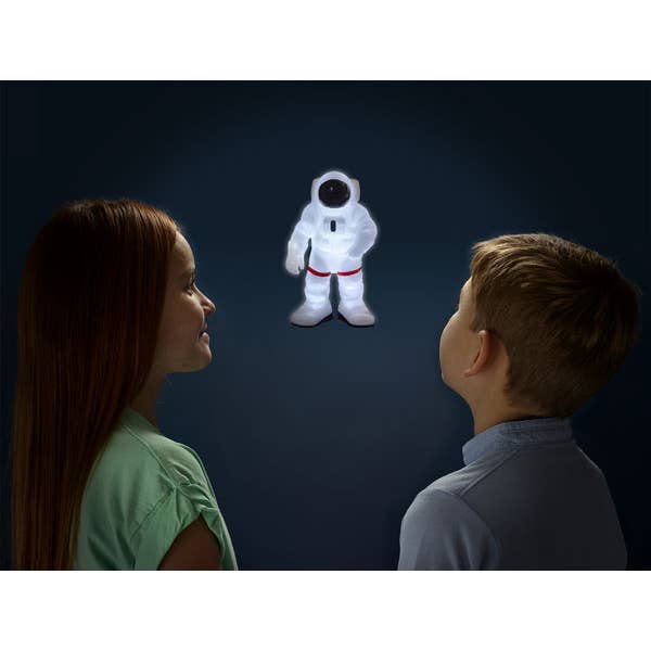 Brainstorm - Wholesale Night Light - Kids & Baby - Light-Up & Glow Astronaut1