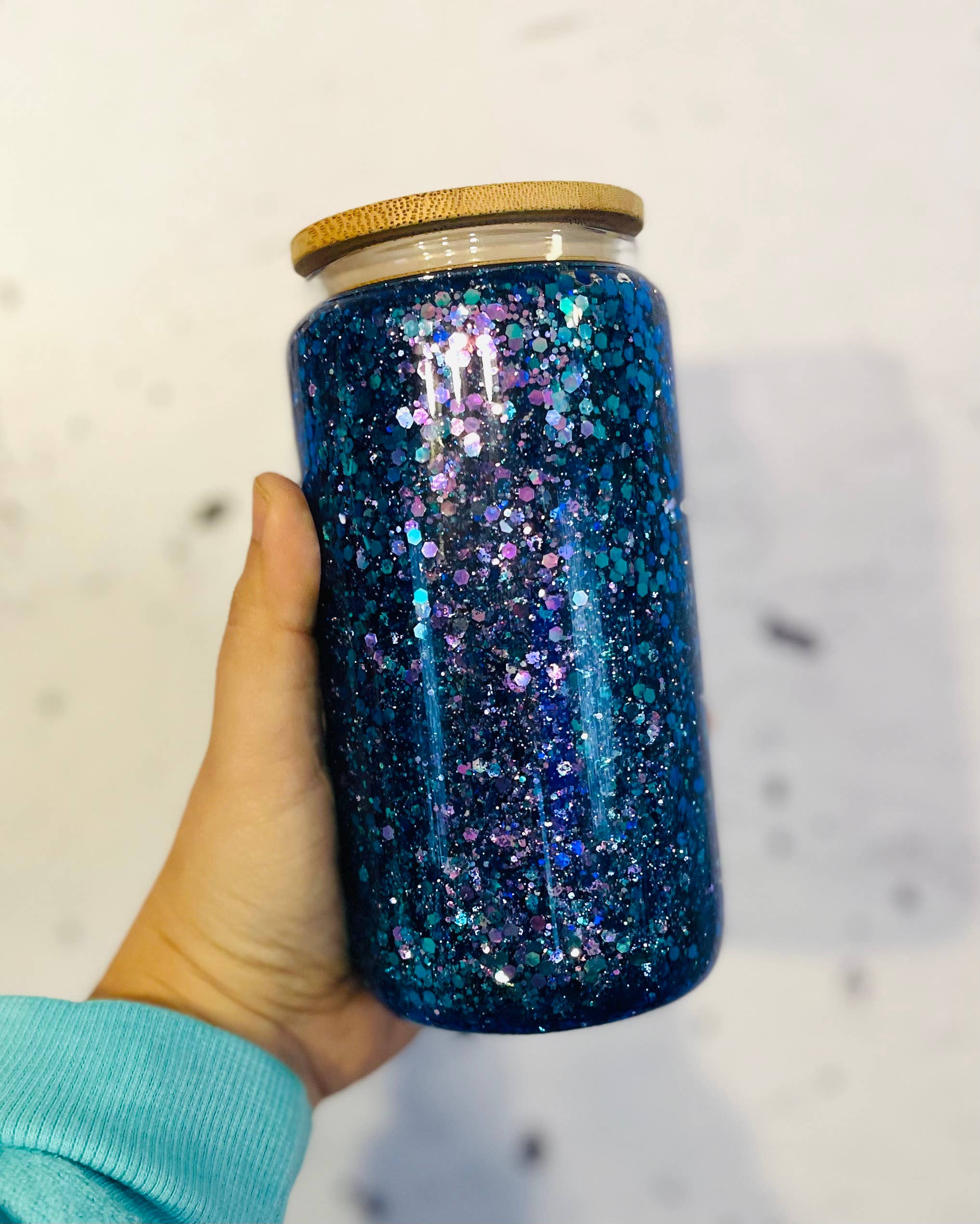 417 Designs LLC – wholesale Dricksglas och koppar – Glittrande snöglob i Libbey-burk, glas 473 ml2