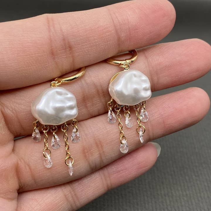 Pendientes Aro Encanto Medusa para venta al por mayor de Mio Queena