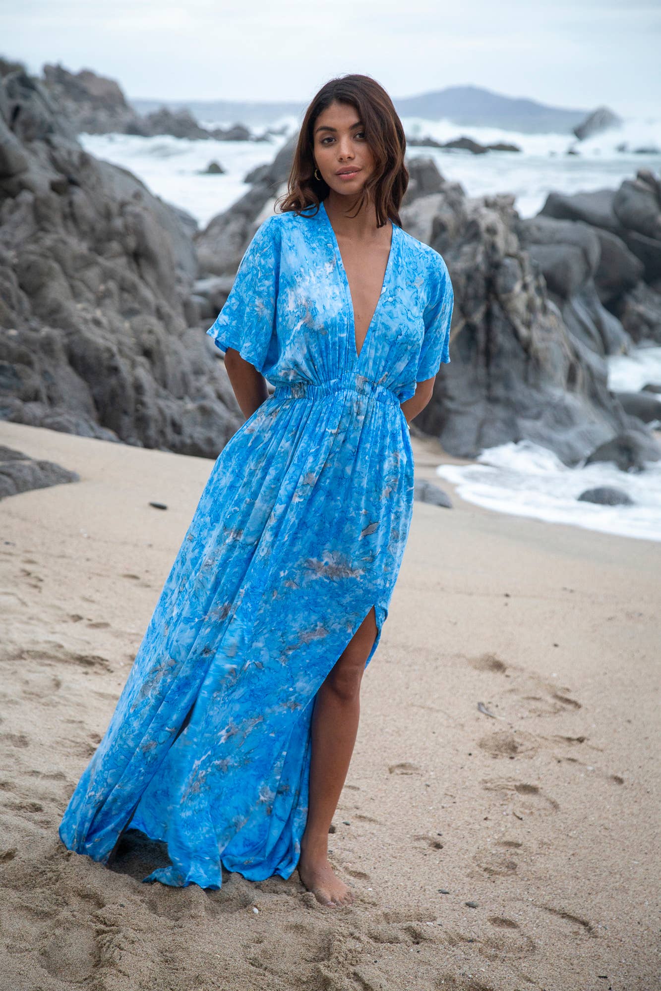 Elizabeth Taylor Blå Premium Sommarstrand Amy Kimono Maxi Klänning i Elizabeth Tayl för wholesale på Faire5