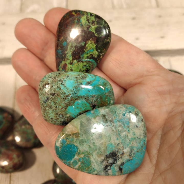 Keystone Crystals - Wholesale Spiritual Stone/Crystal - Chrysocolla Tumbled Flat Oval Stones 1 LB