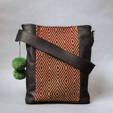 Awamaki - Wholesale Shoulder Bag - Women's - Woven Shoulder Bag7