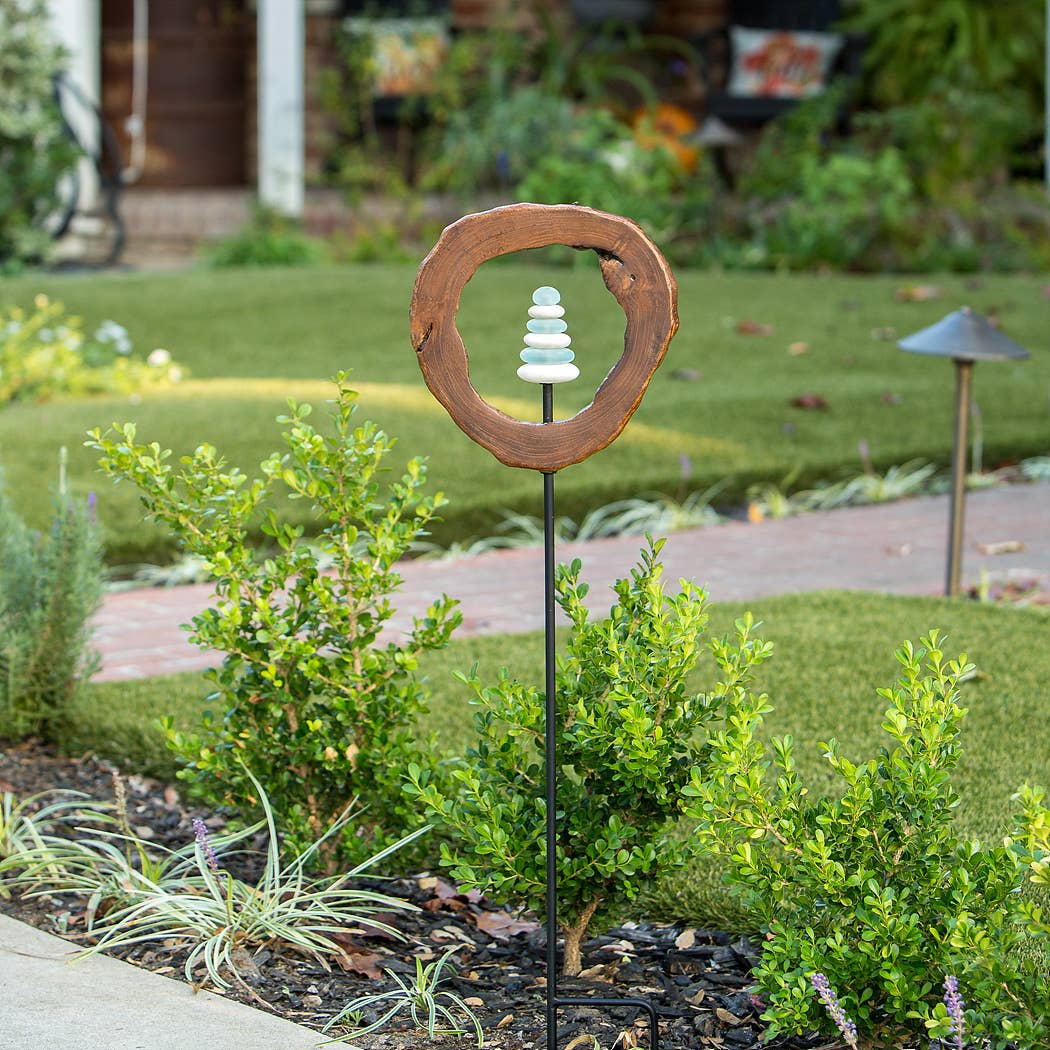 Garden Age Supply - Vente Piquets de jardin/pelouse - Dalle en teck avec piquet de jardin en forme de cairn en verre - 4 pieds1