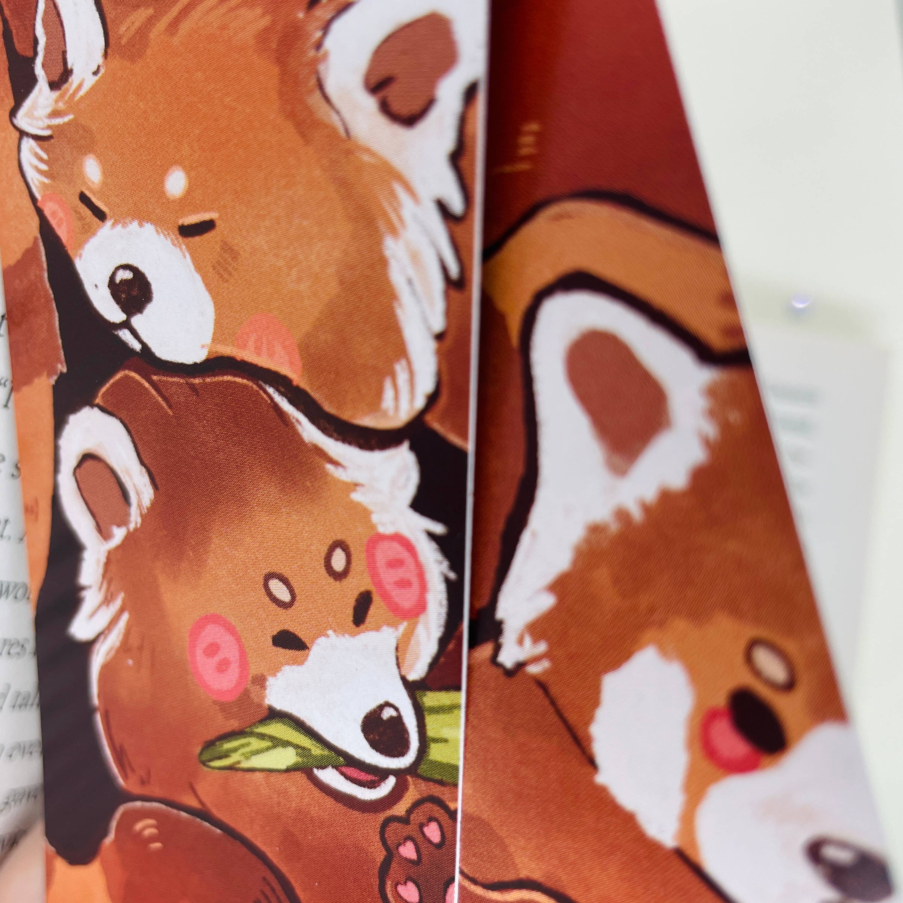 BubblesArtCraft - Venta al por mayor Marcapáginas - Marcador con forma de pila de panda rojo, diseño de doble cara, bonito7