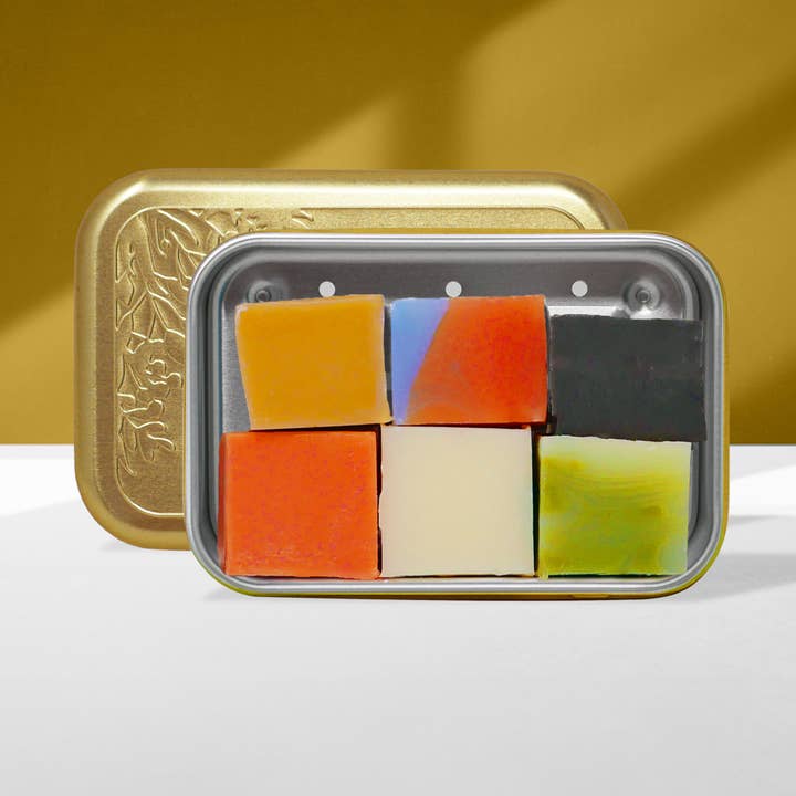puremetics GmbH - Wholesale Bar Soap - Test box 'Soap minis with soap box gold'