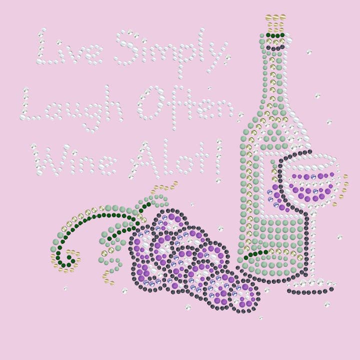 Camiseta feminina Wine Bottle Glass and Grapes Live Simply por atacado de Dog in the Closet