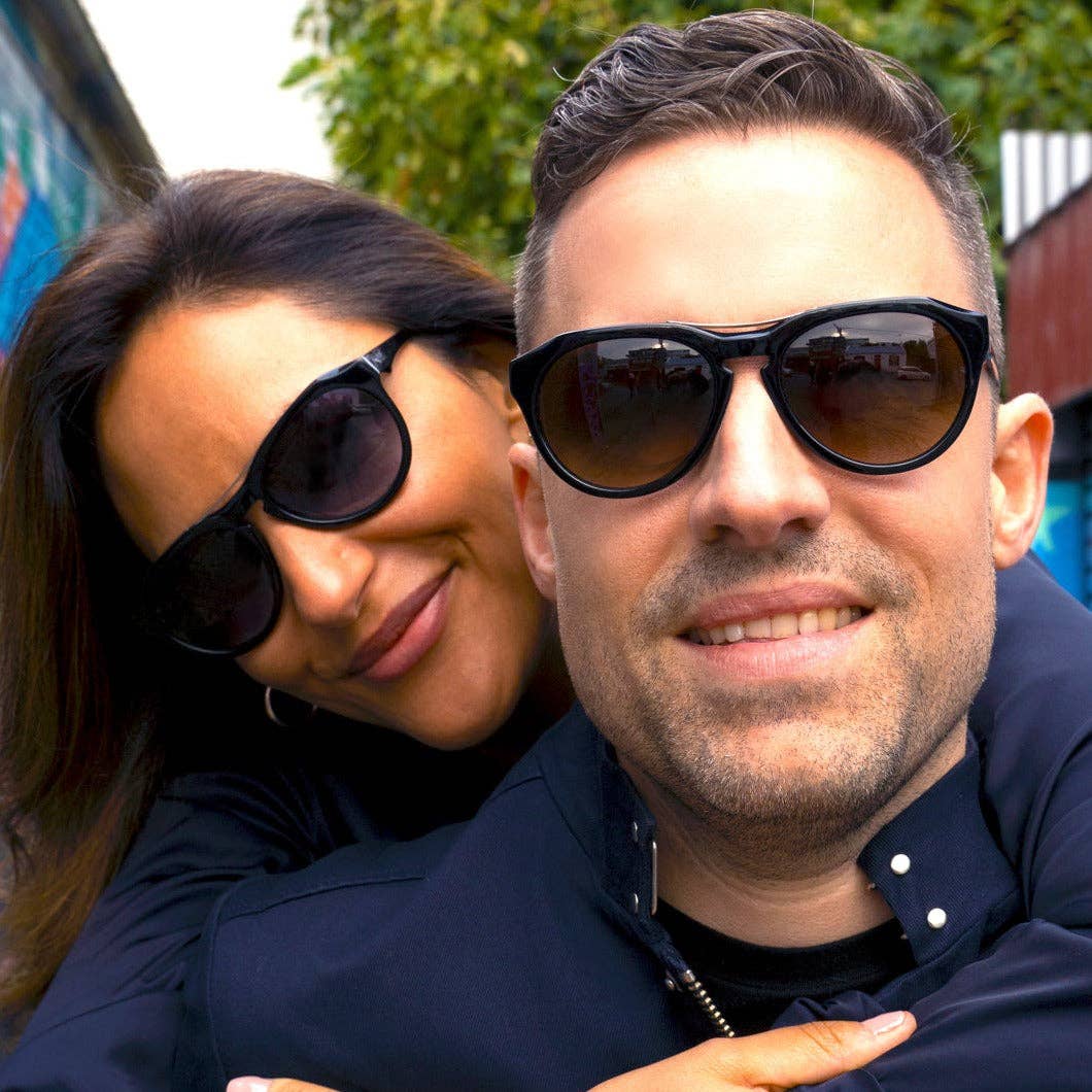 Yunizon Eyewear - Wholesale Sunglasses - Women's - Avec44