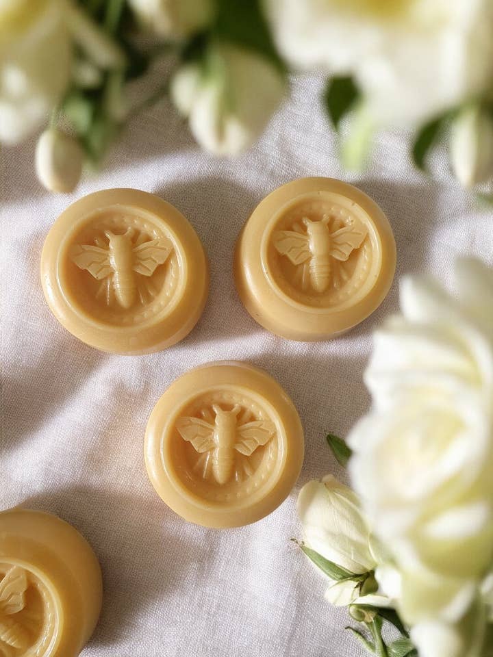Bee Soap Bars for wholesale by Butler Bath Products