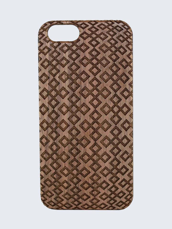 Custodia per telefono sottile in legno curvato 3D, incisa al laser per la vendita all'ingrosso da parte di LaserMade