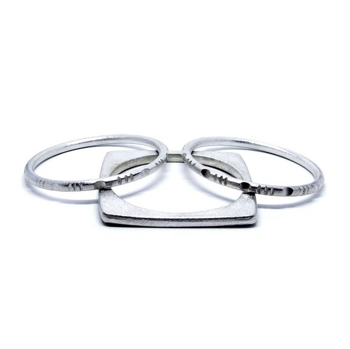 Box of 3 Combined Bracelets for wholesale by No War Factory s.r.l.