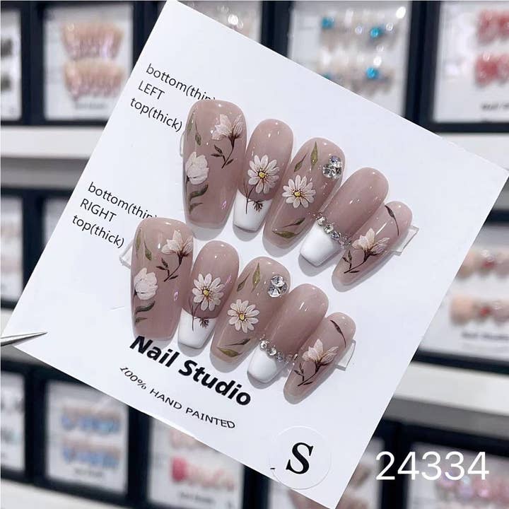 hand made Press on Nails 24334 for wholesale by foamboxnail