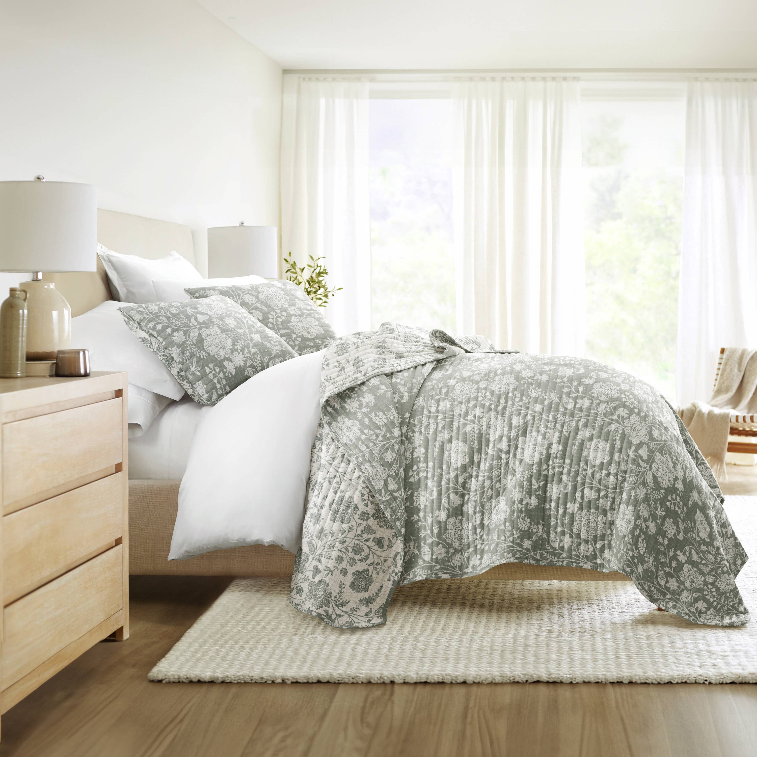 ienjoy Home - Vente Courtepointe - Ensemble de couette réversible à motifs floraux texturés toutes saisons19