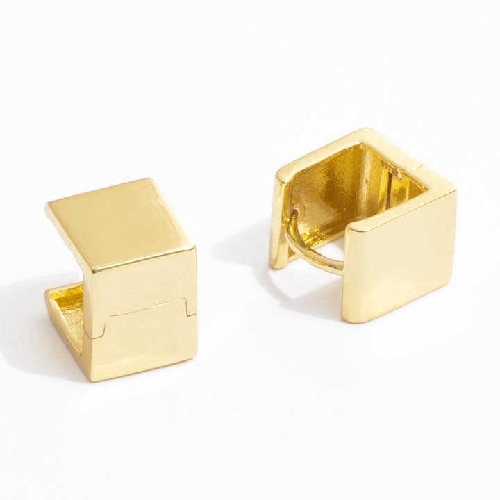 Olivia Huggie Hoops für den Großhandel von Heilo Jewelry